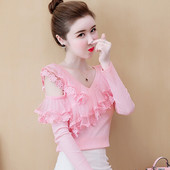 Bluză de damă elegantă cu dantelă și decolteu spitz