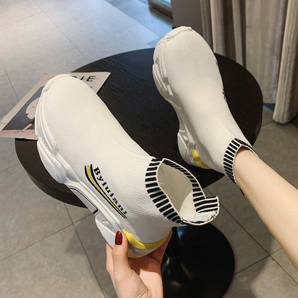 Tenisi casual dama din material textil cu talpa aspra si inscriptie