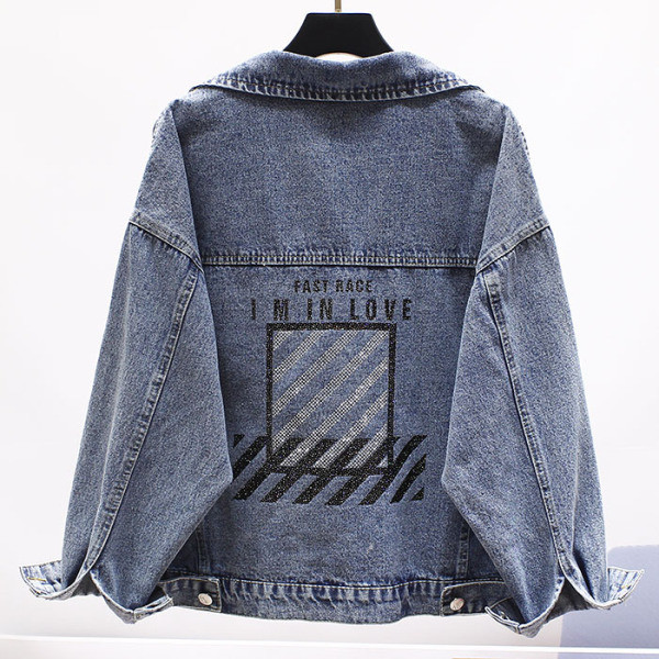 Női alkalmi farmerdzseki kövekkel és széles ujjakkal