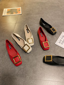 Ženske casual cipele s ravnim potplatom i metalnim elementom