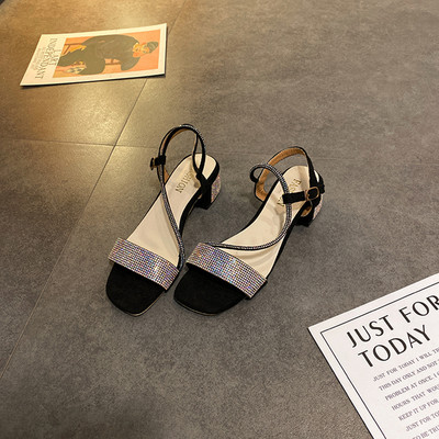 Sandale de dama moderne cu talpa plate si pietre