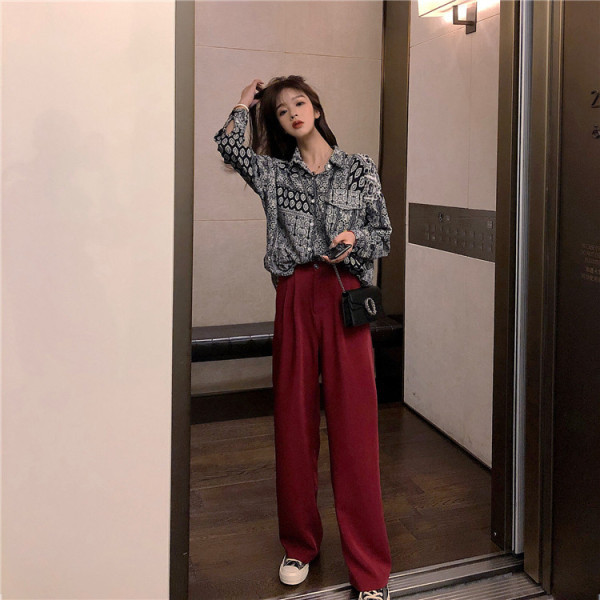 Cămașă modernă de primăvară cu model colorat