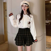 Valge naiste särk klassikalise krae ja tikandiga