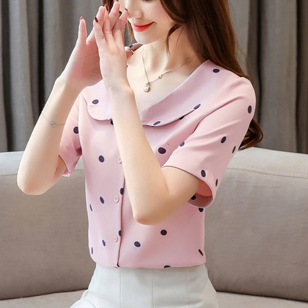 Cămașă modernă de damă cu buline, cu mâneci scurte