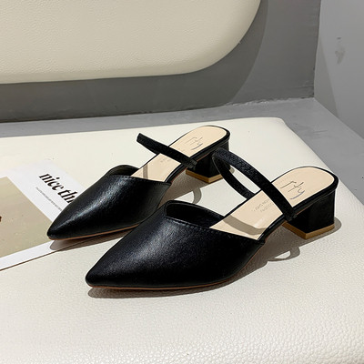 Női bőr papucs vastag sarokkal - hegyes modell