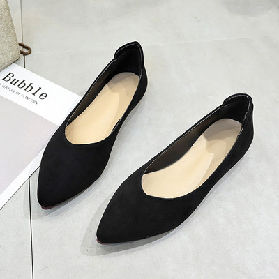 Alkalmi női bőrcipő lapos talppal