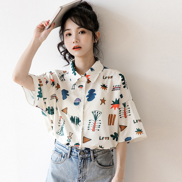 Cămașă fresh de vară de damă cu mâneci scurte și motive interesante