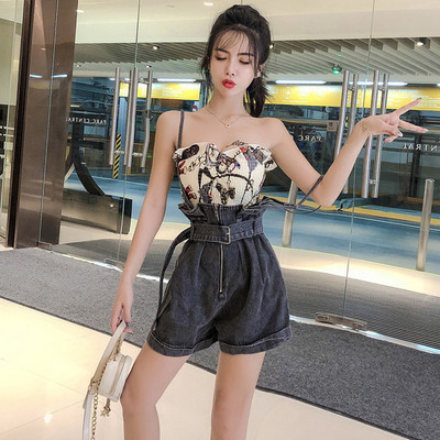 Дамски къси дънкови панталони с деним колан два модела