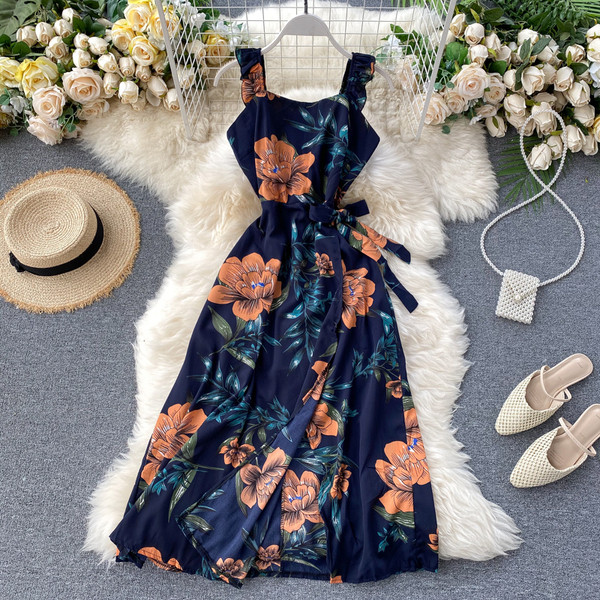 Модерна дамска рокля с колан и флорален десен 