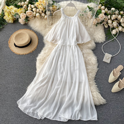 Модерна дамска рокля с тънки презрамки и ластична талия