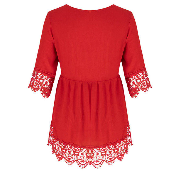Модерна дамска риза с дантела и 3/4 ръкав в червен цвят 
