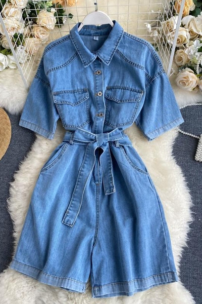 Ежедневен дамски дънков гащерион с къс ръкав в син цвят