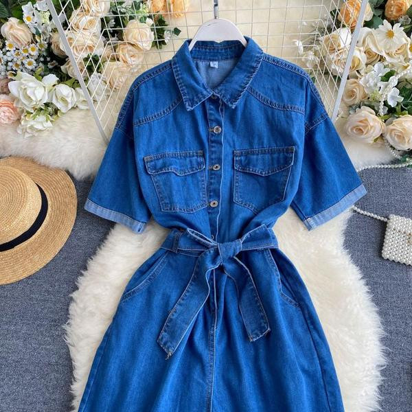 Ежедневен дамски дънков гащерион с къс ръкав в син цвят