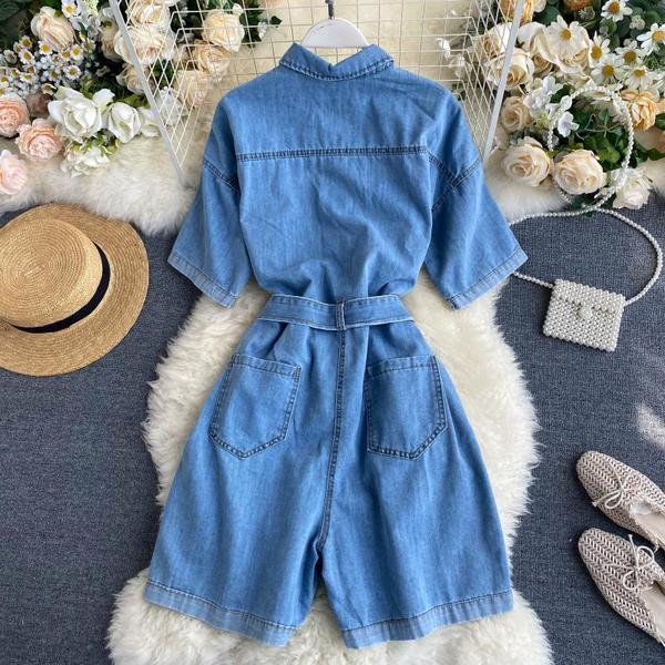 Ежедневен дамски дънков гащерион с къс ръкав в син цвят