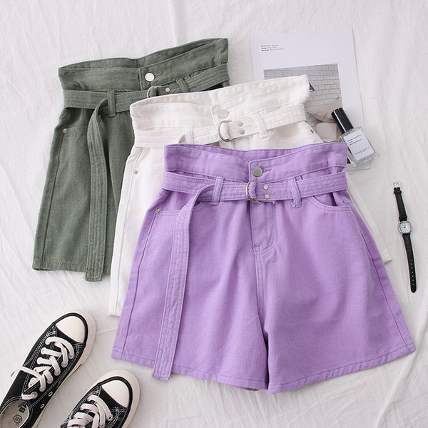 Къси дамски панталони с колан и висока талия - широк модел