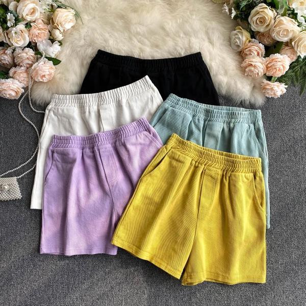 Къси дамски панталони с ластик на талията 