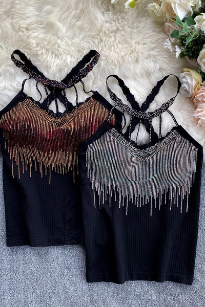 Модерен дамски потник с камъни в черен цвят