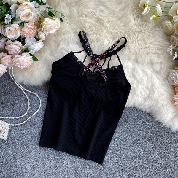 Модерен дамски потник с камъни в черен цвят