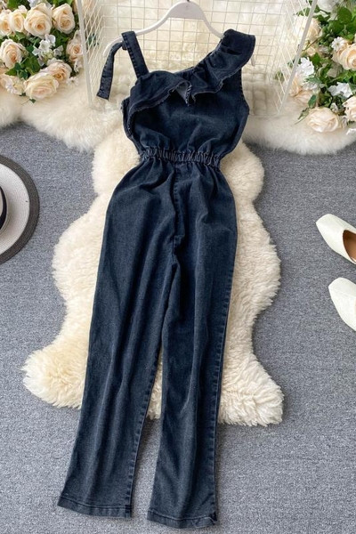 Модерен дамски гащеризон с ластична талия в черен цвят