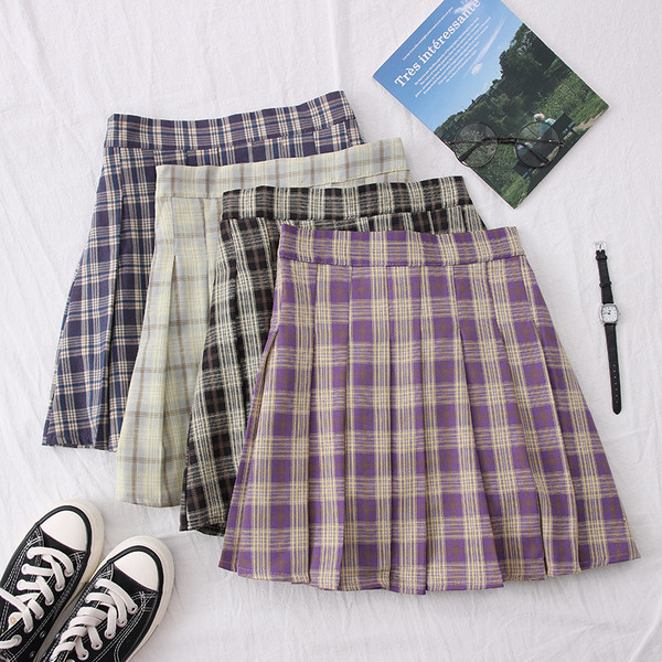 Нов модел карирана дамска пола с висока талия