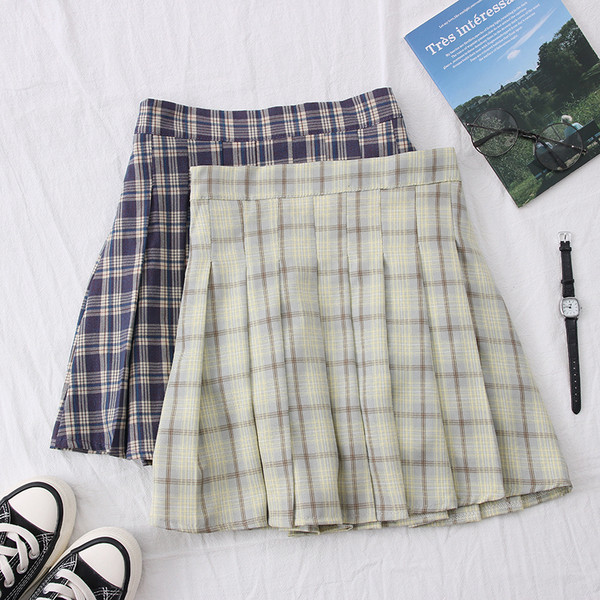 Нов модел карирана дамска пола с висока талия