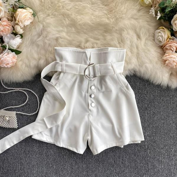 Къси ежедневни дамски панталони с висока талия и колан