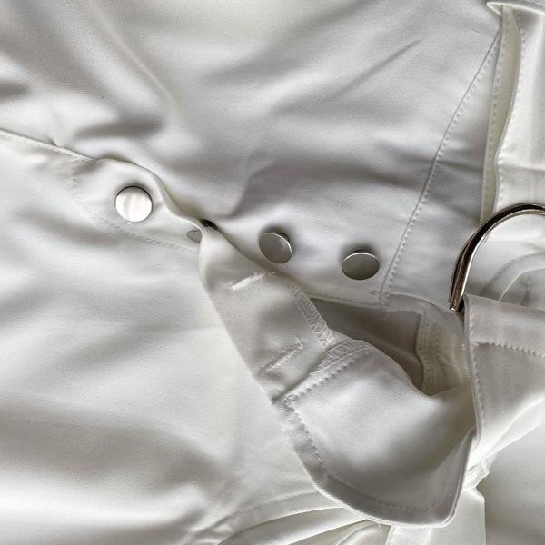 Къси ежедневни дамски панталони с висока талия и колан