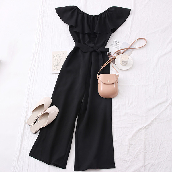 Нов модел дамски гащеризон с лодка деколте и колан