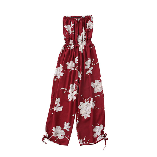 Ежедневен дамски гащеризон с флорален десен 