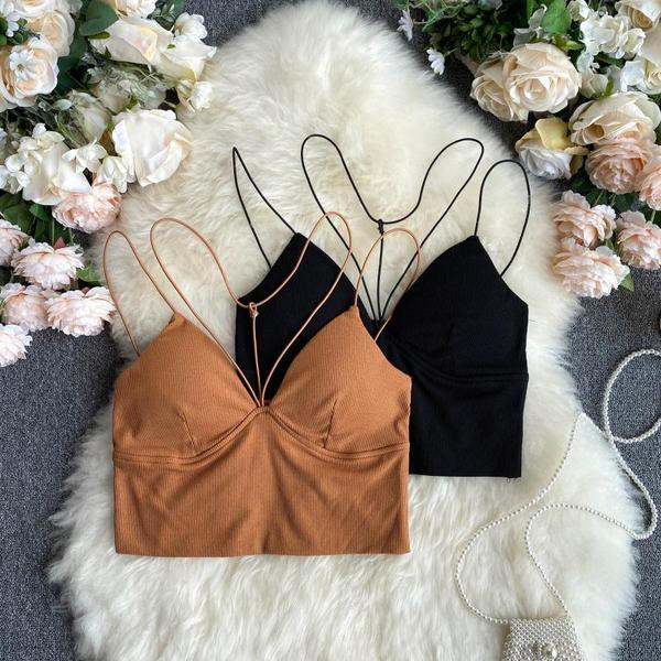 Стилен дамски къс топ с тънки презрамки