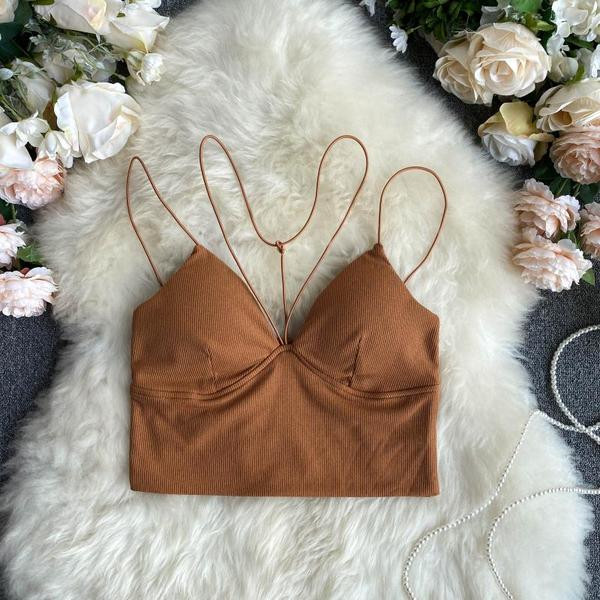 Стилен дамски къс топ с тънки презрамки