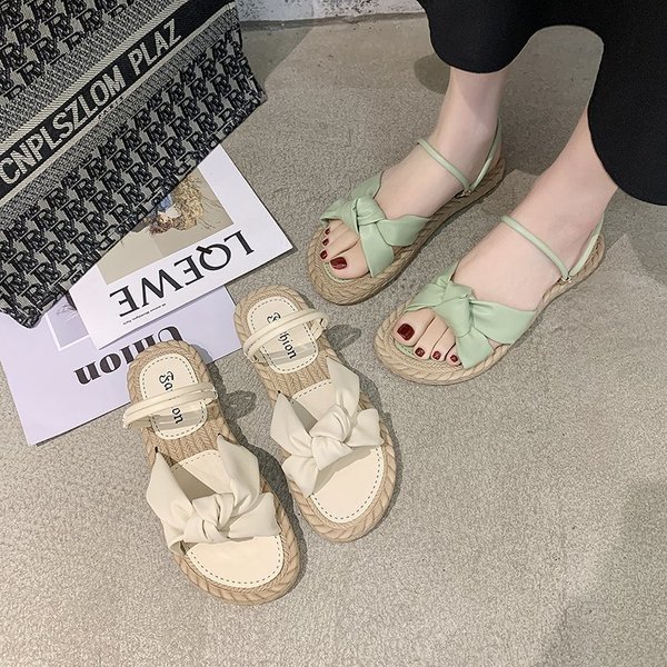 Ежедневни дамски  сандали с равна подметка и панделка