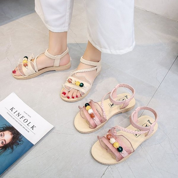 Дамски сандали с равна подметка и  цветни  мъниста  