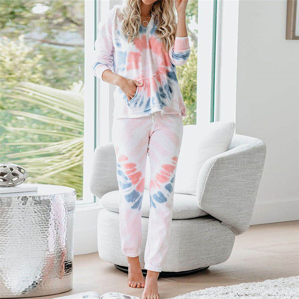 Модерен спортно-ежедневен комплект от суичър и панталон