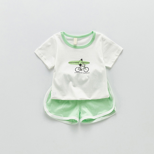 Спортен детски комплект  от две части за момчета