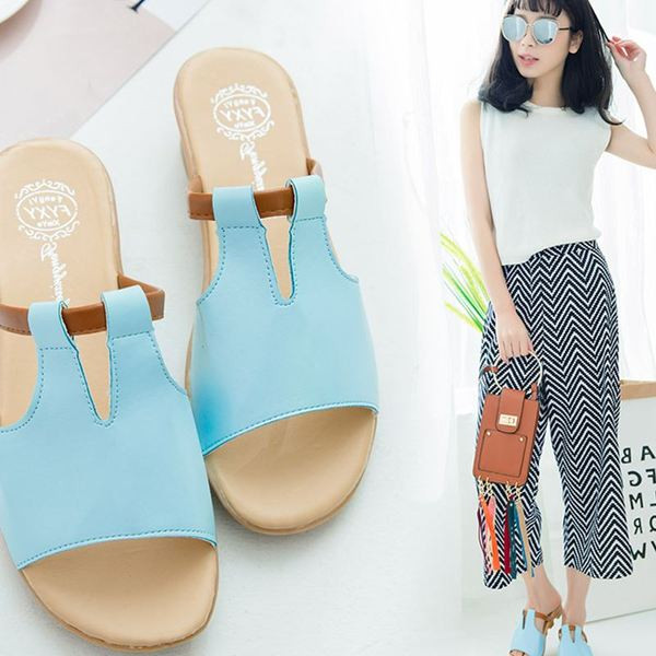 Ежедневни дамски чехли от еко кожа и ниска подметка