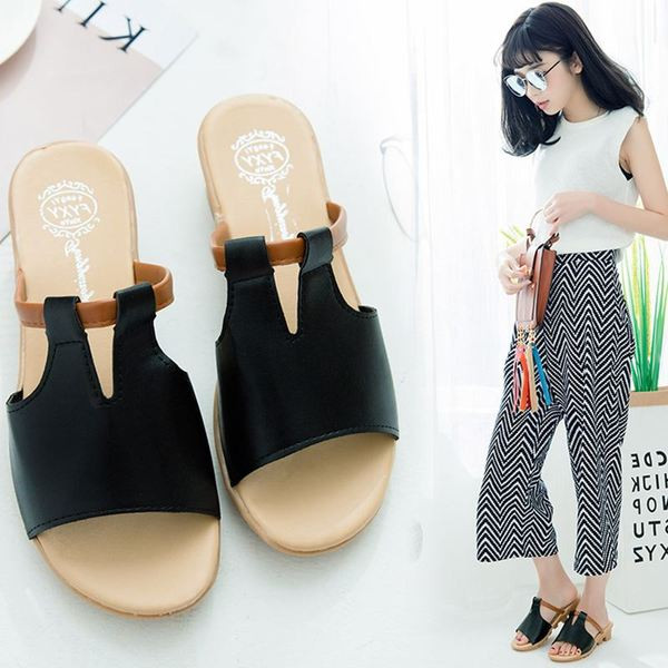 Ежедневни дамски чехли от еко кожа и ниска подметка