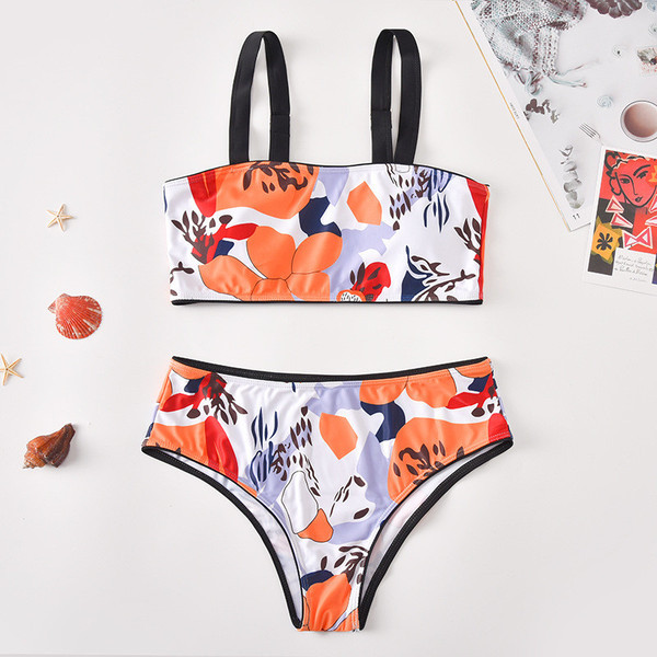 Дамски бански костюм с висока талия и горнище тип бюстие