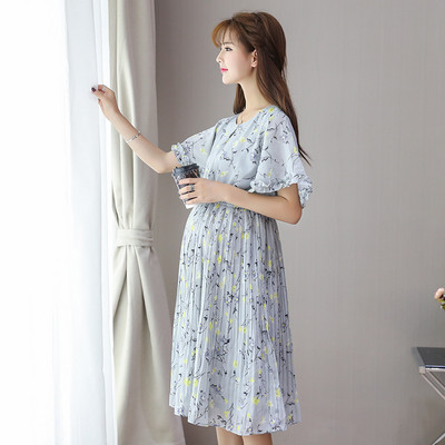 Модерна дамска рокля широк модел с къс ръкав подходяща за бременни жени 