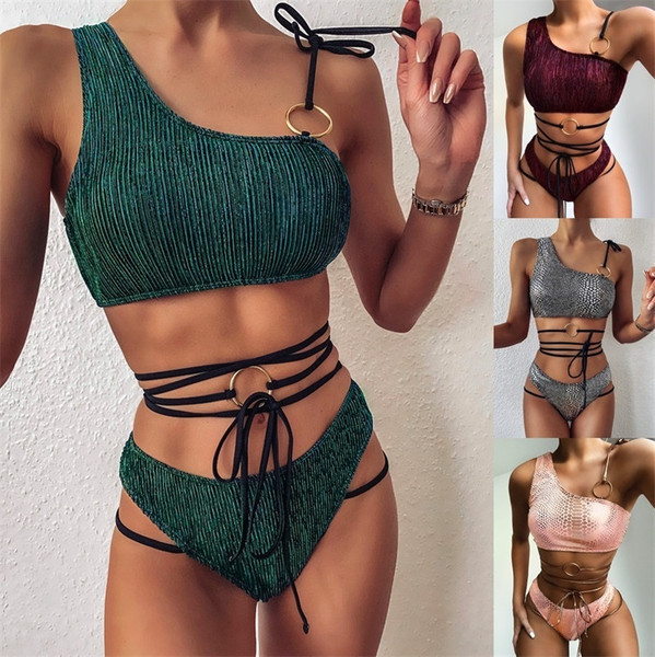 ХИТ дамски бански от две части с връзки и метални халки