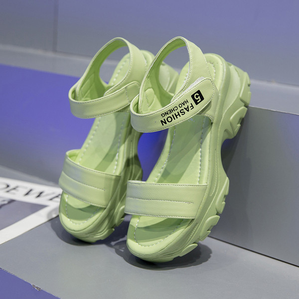 Ежедневни дамски сандали с лепенки от еко кожа