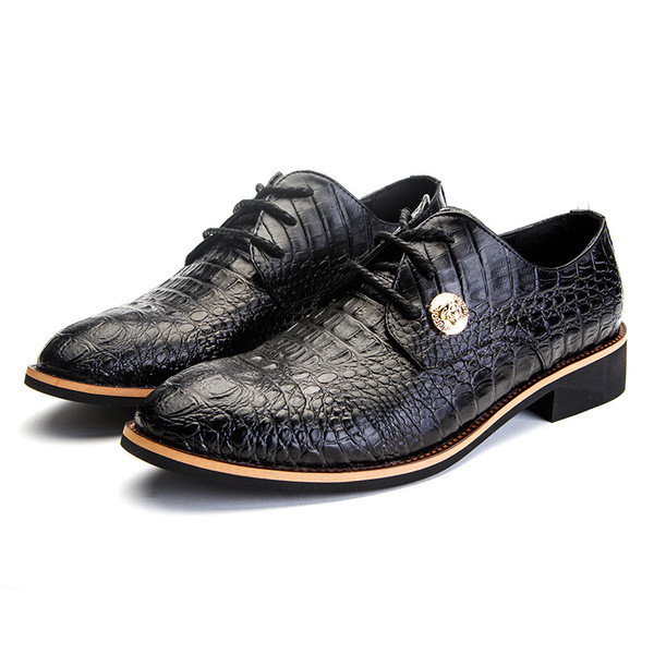 Официални мъжки обувки с лъскав ефект и връзки 