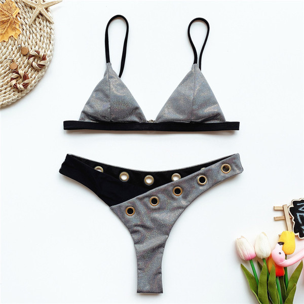 НОВ модел дамски бански от две части в сребрист цвят