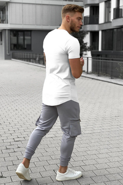 Нов модел мъжка тениска с овално деколте и къс ръкав