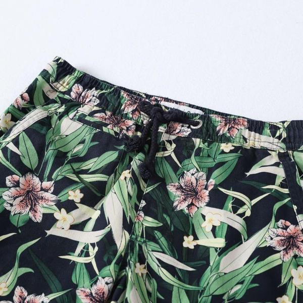 Lillemustriga laste vabaaja lühikesed püksid