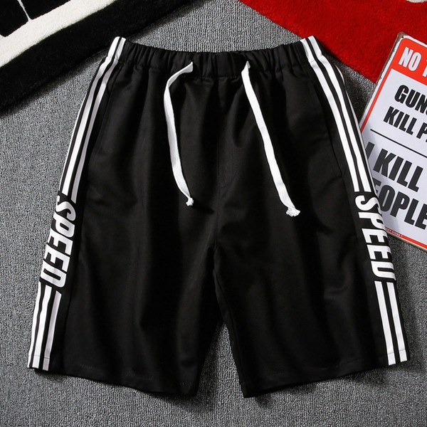 Elastse ja kamuflaažitrükiga vabaaja meeste lühikesed püksid - kaks mudelit