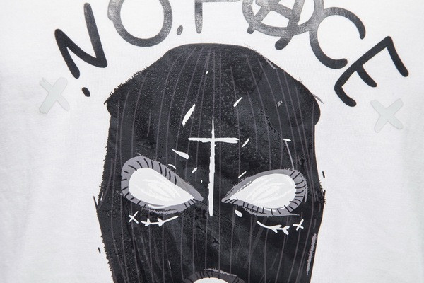 Vabaaja meeste t-särk aplikatsiooni, ovaalse kaelusega ja lühikeste varrukatega