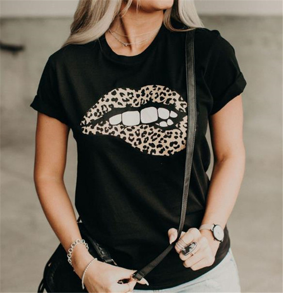 Tricou casual dama cu aplicatie si decolteu O