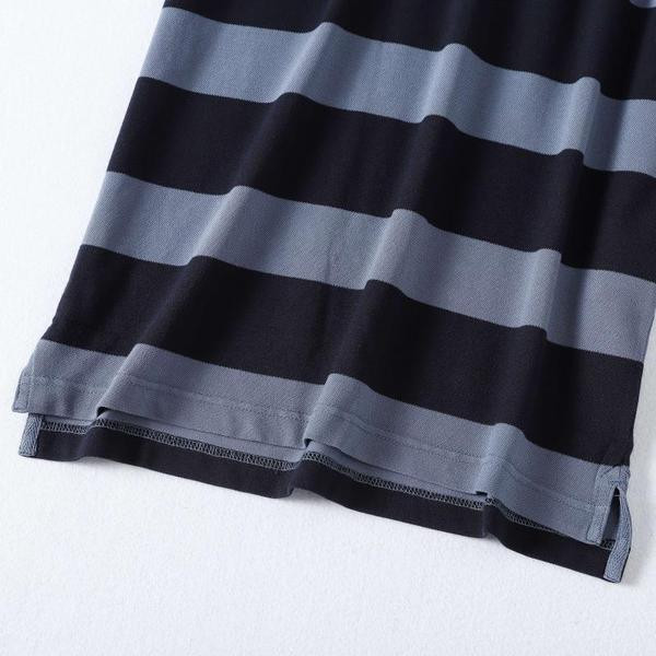 Bluză bărbătească în dungi, cu guler și nasturi