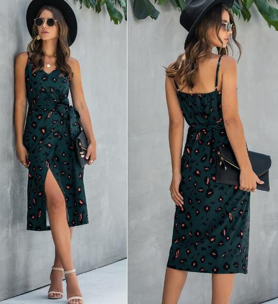 Ženska ležerna haljina s tankim naramenicama i prorezom